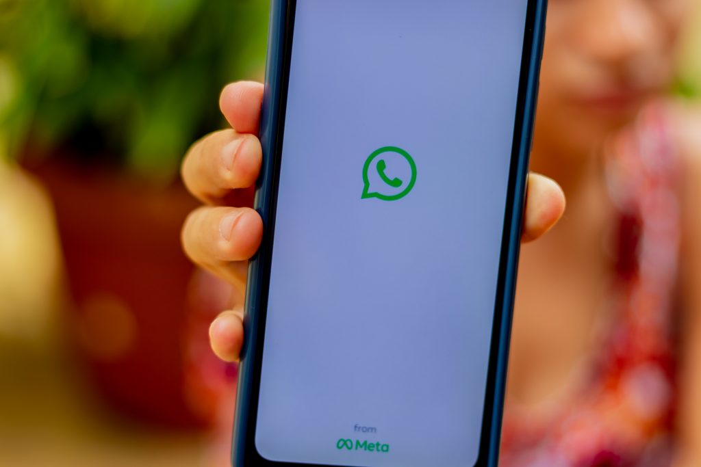 Quer trancar conversas no WhatsApp? Veja como fazer isso rapidamente.