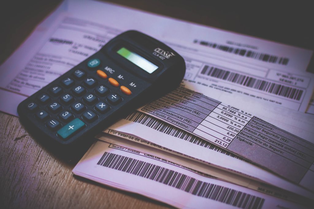 Dívida alta no consignado? Veja o que pode ser feito sem sair de casa