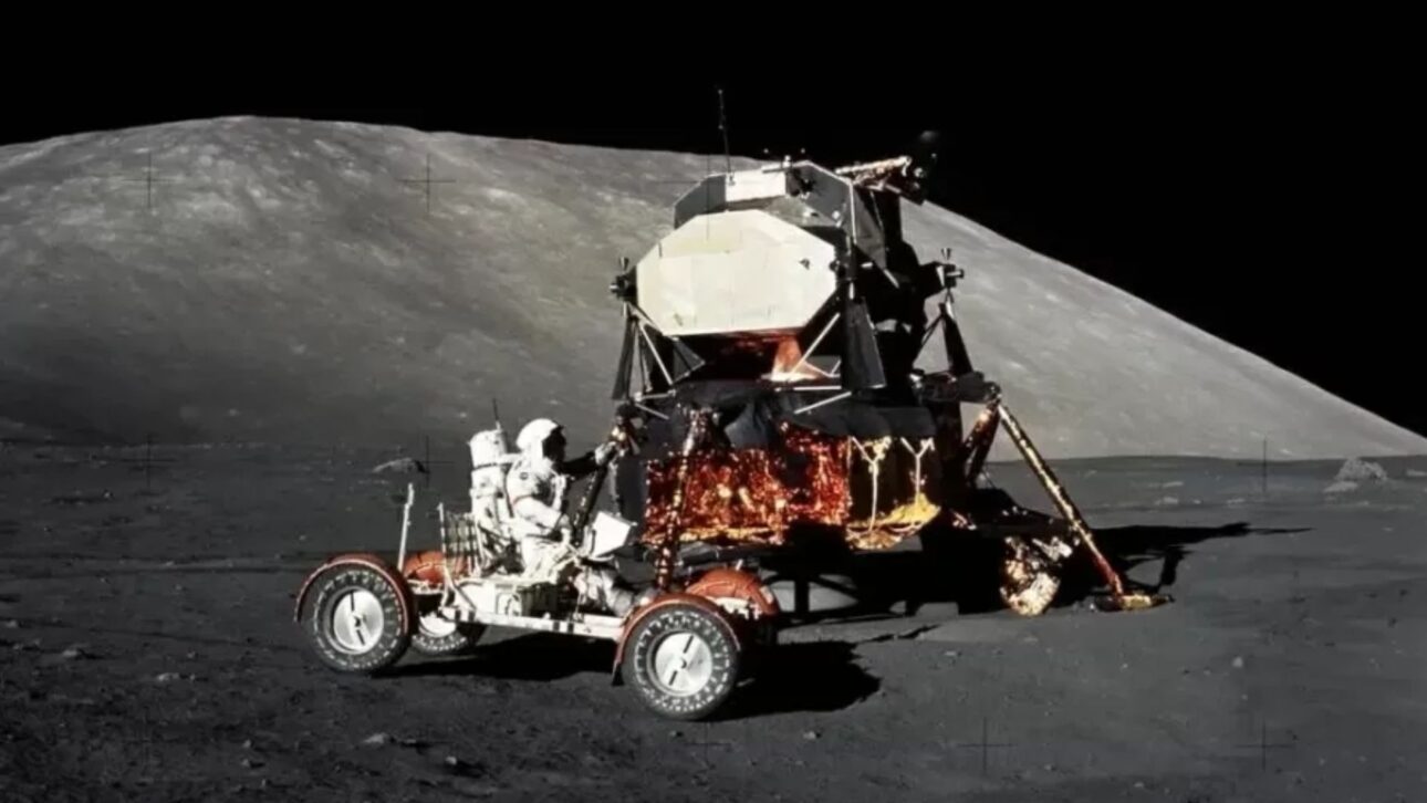 Mistério do vidro laranja encontrado na Lua pela Apollo 17