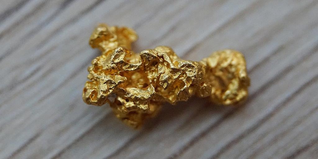 O caminho do ouro veja como ele se forma no núcleo e surge na crosta terrestre
