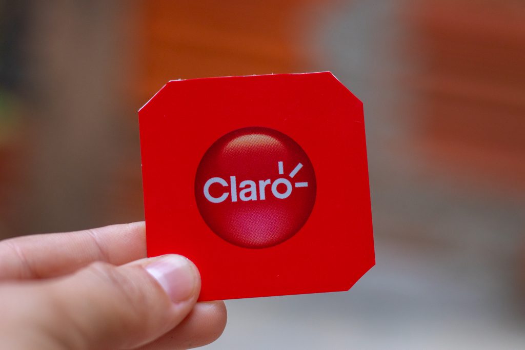 É cliente claro? Veja como ter acesso ao streaming. Crédito: @jeanedeoliveirafotografia / pronatec.pro.br