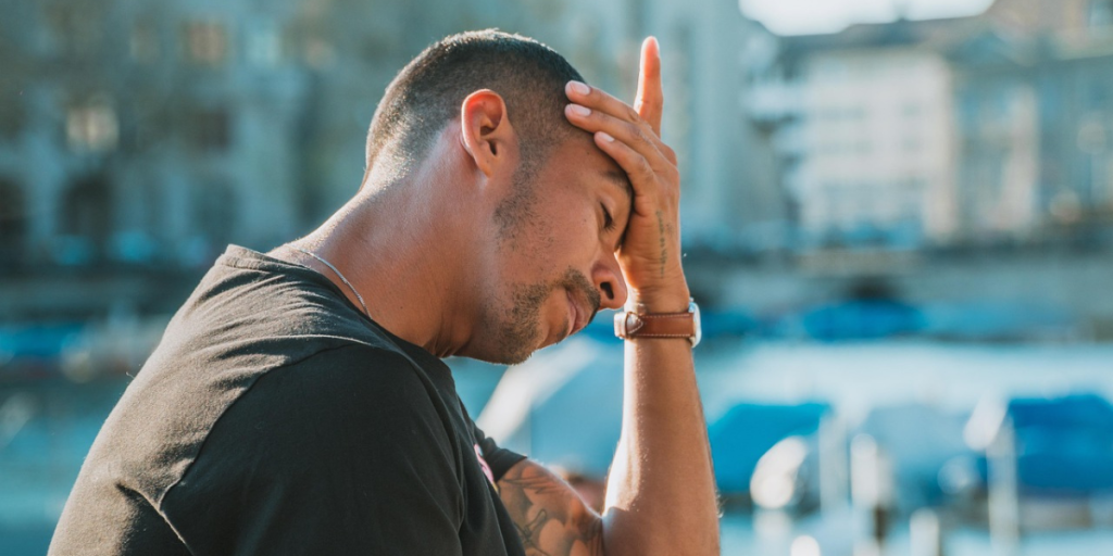 Arrepios na cabeça o que significa essa sensação e suas causas
