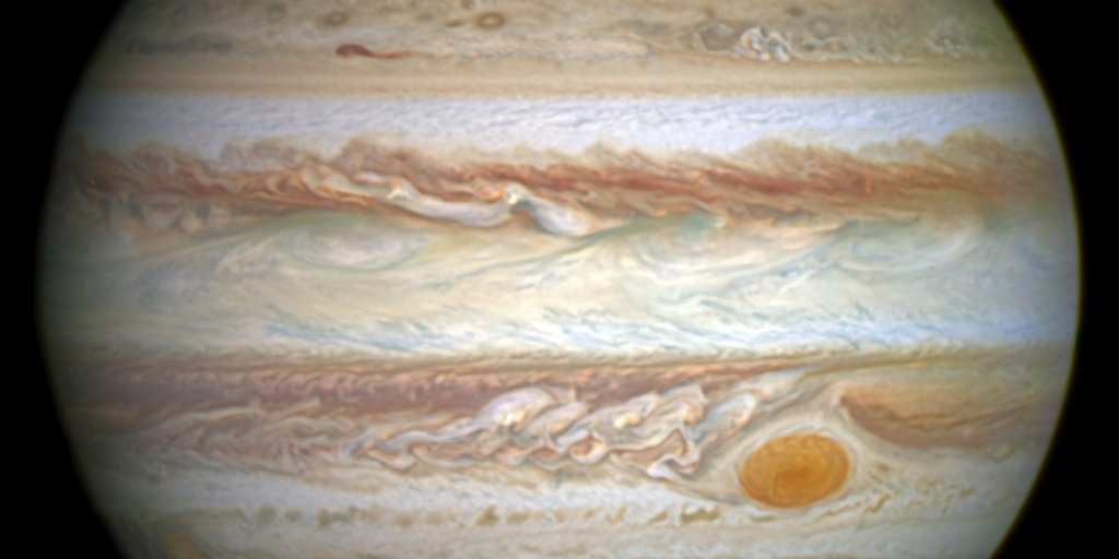 Qual o maior planeta do sistema solar Descubra o gigante gasoso
