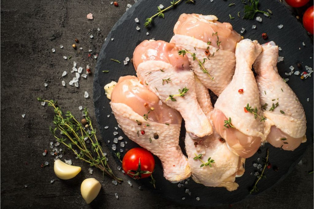 Faça uma boa marinada de frango e veja como sua comida vai mudar.