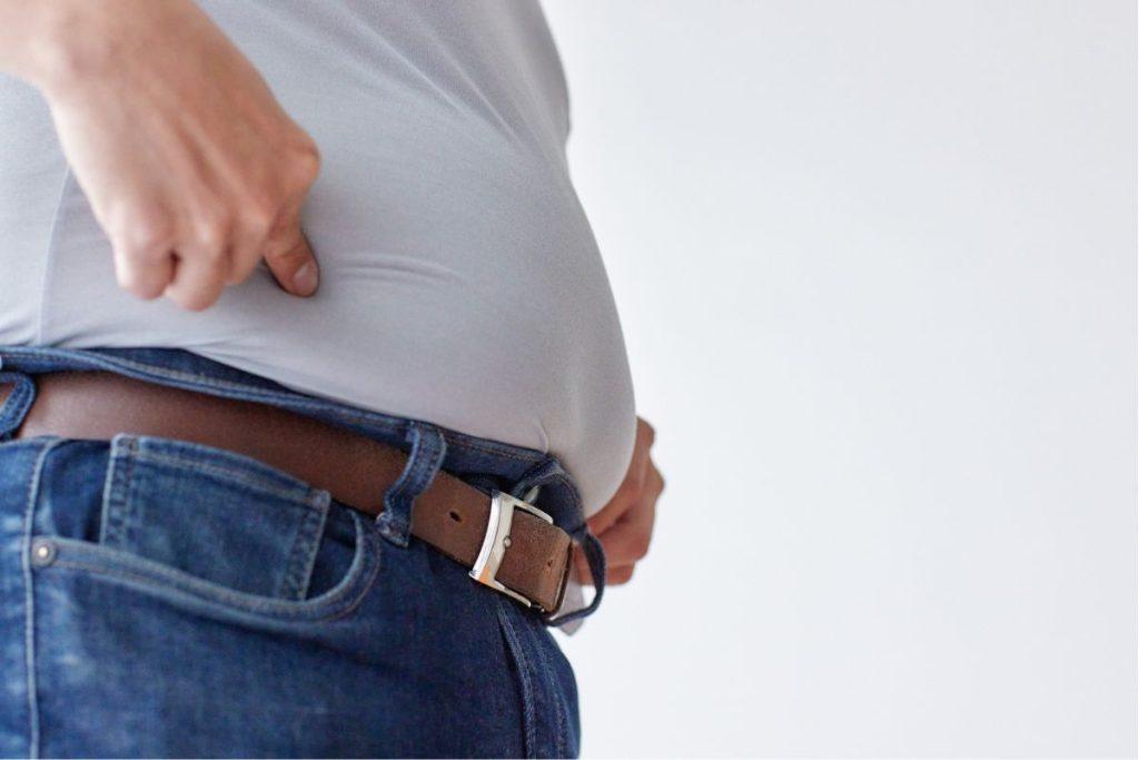 Se você está com a barriga inchada, veja como melhorar.
