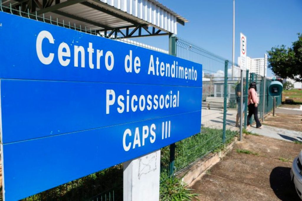 Se você está em sofrimento psicossocial, veja como receber ajuda do CAPS.
