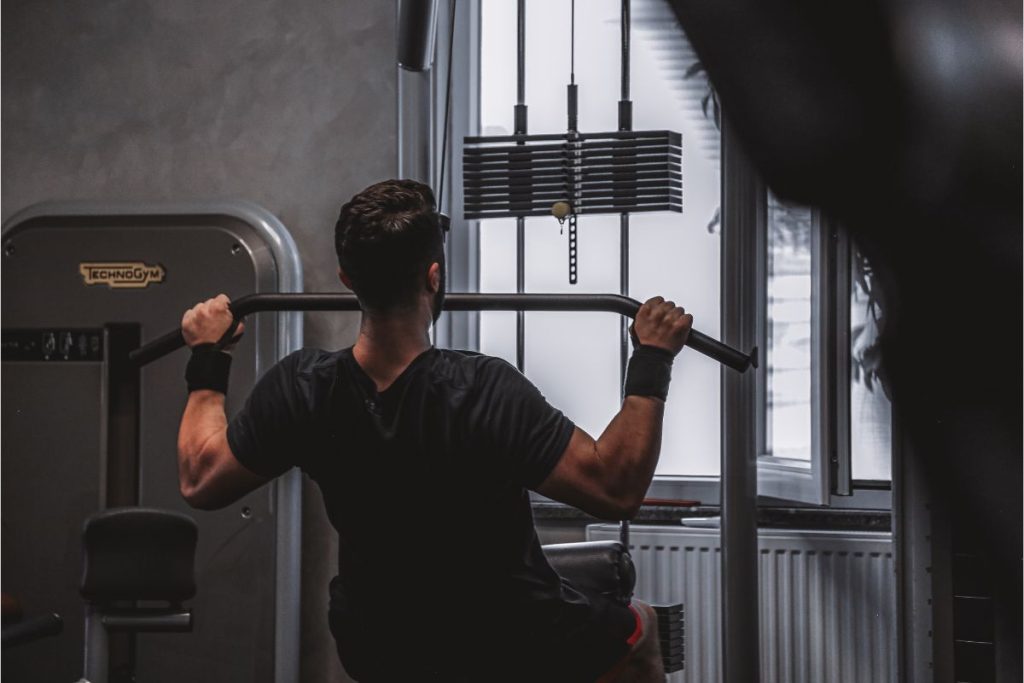 Se você está com o corpo doendo depois da academia, veja como melhorar.