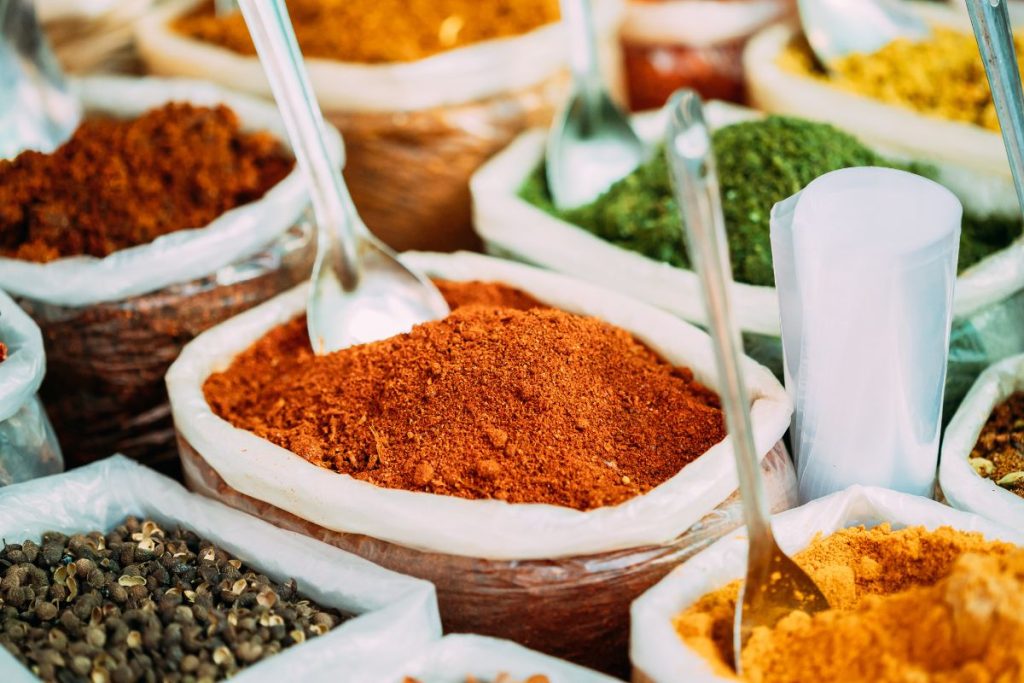 Se você quer melhorar sua comida, aposte nos temperos certos.