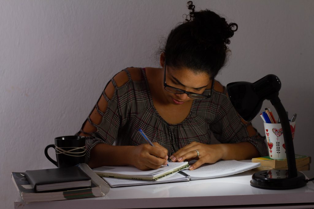 Procurando emprego? Veja as novas oportunidades de trabalho no IBGE.