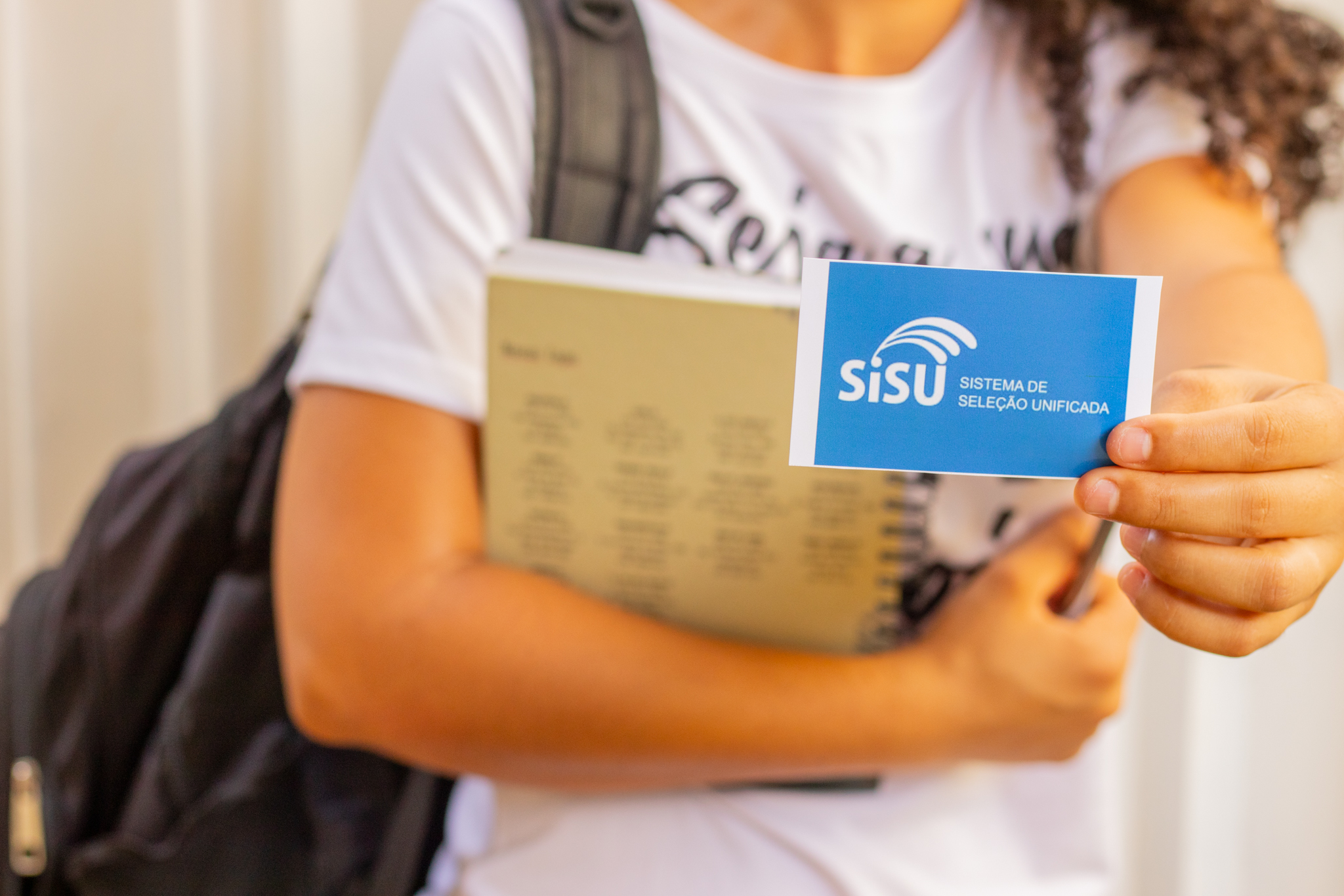 Se você quer entrar na universidade, veja como passar no SISU com notas do Enem.