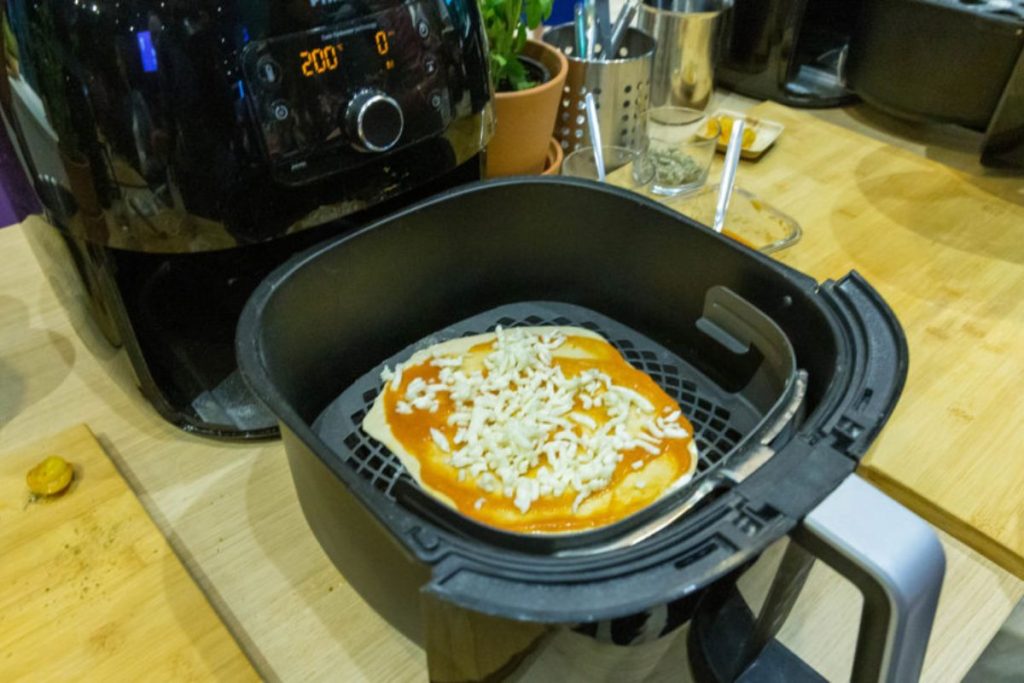 Se você quer limpar sua Air Fryer corretamente, veja algumas dicas.