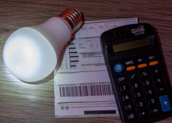 Guia prático para reduzir a conta de luz e entender os novos aumentos