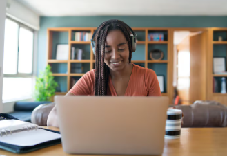 MEC oferece cursos de 180 horas com certificado gratuito em plataforma online