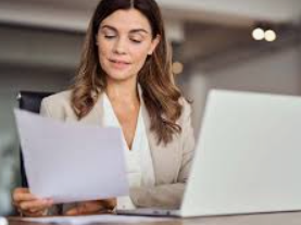 Proposta de jornada 5×2 quer garantir folga fixa aos sábados e domingos para CLT