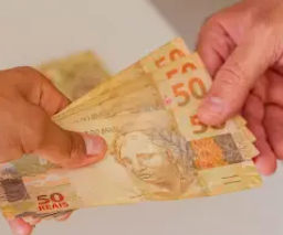 Pagamento na Semana Santa: saiba como fica o calendário do seu salário com o feriado